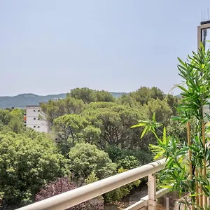 Grand T2 Lumineux Et Climatise Avec Balcon Aix-en-Provence