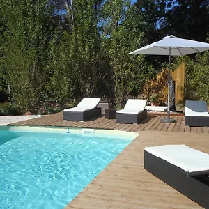  Hébergement de vacances Le Patio Bleu France
